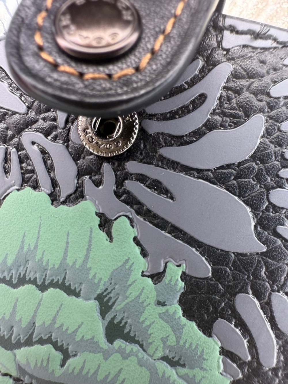 Coach Black Leather Card Wallet with Mint Floral Print - Picture 6 of 9